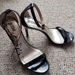 Womans heels